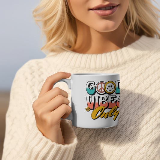 Mug en céramique 325 ml (11 oz) – Good Vibes